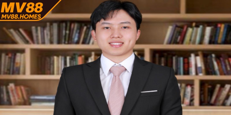 Anh biết cách lồng ghép trải nghiệm cá nhân vào từng bài biết